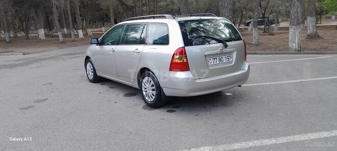 Toyota Corolla 2005, 352,222 km - 1.4 l - Sumqayıt