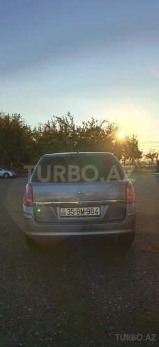Opel Astra 2009, 254,944 km - 1.4 л - Qazax