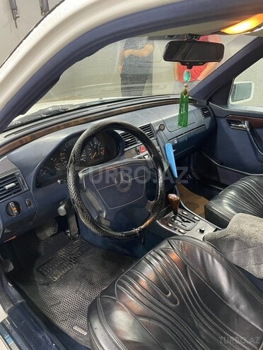Mercedes C 200 1996, 345,000 km - 2.0 l - Bakı