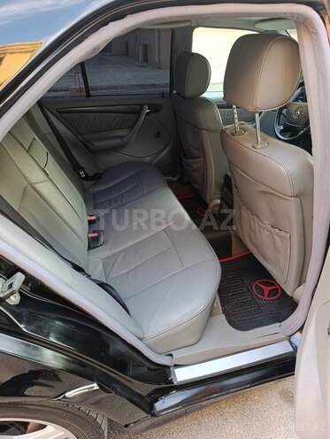 Mercedes C 230 2000, 247,000 km - 2.3 l - Bakı