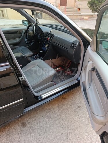 Mercedes C 230 2000, 247,000 km - 2.3 l - Bakı