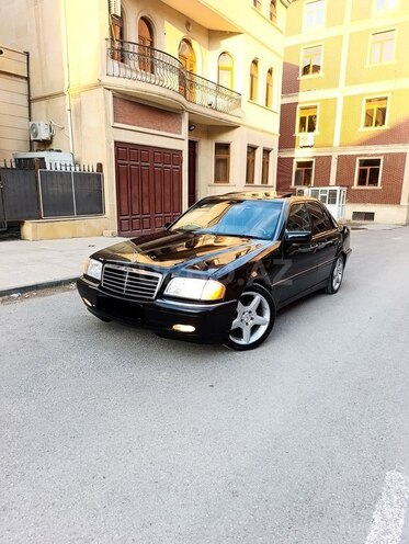 Mercedes C 230 2000, 247,000 km - 2.3 l - Bakı