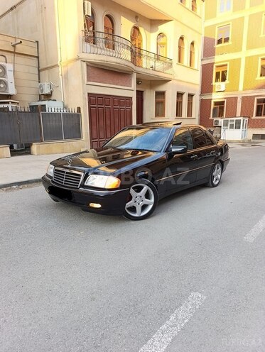 Mercedes C 230 2000, 247,000 km - 2.3 l - Bakı