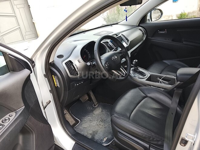 Kia Sportage 2013, 140,000 km - 2.0 l - Bakı