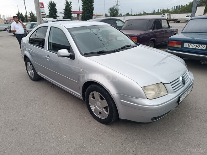 Volkswagen Bora 2001, 220,000 km - 2.0 l - Bakı