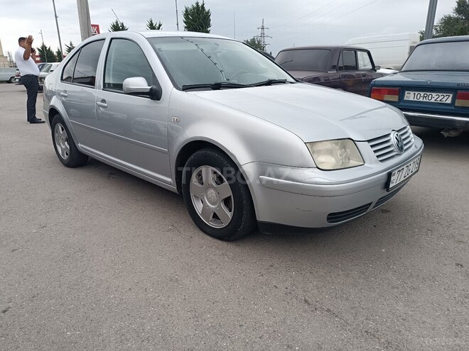 Volkswagen Bora 2001, 220,000 km - 2.0 l - Bakı