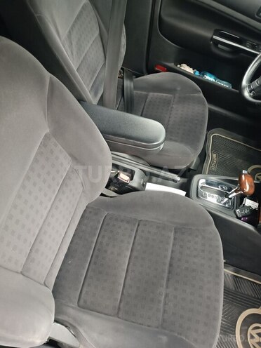 Volkswagen Bora 2001, 220,000 km - 2.0 l - Bakı