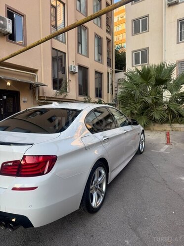 BMW 528 2012, 318,000 km - 2.0 l - Bakı