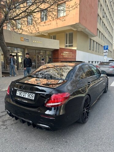 Mercedes E 300 2019, 140,000 km - 2.0 l - Bakı
