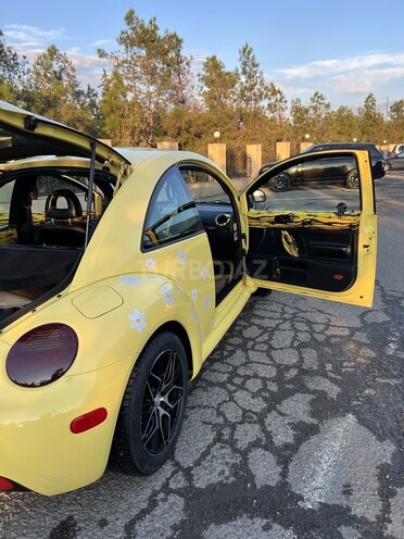 Volkswagen Beetle 2000, 192,698 km - 2.0 l - Şirvan