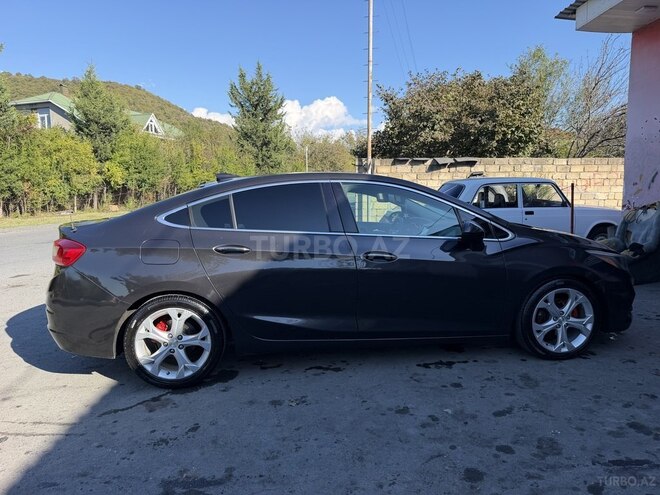 Chevrolet Cruze 2017, 258,980 km - 1.4 l - Zaqatala