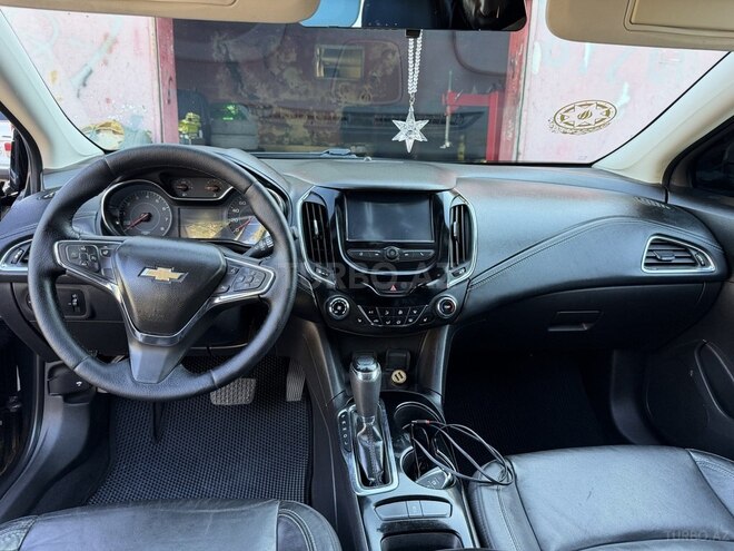 Chevrolet Cruze 2017, 258,980 km - 1.4 l - Zaqatala