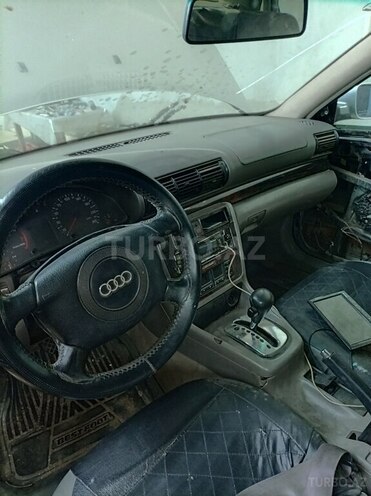 Audi A4 1998, 300,000 km - 1.8 l - Gəncə