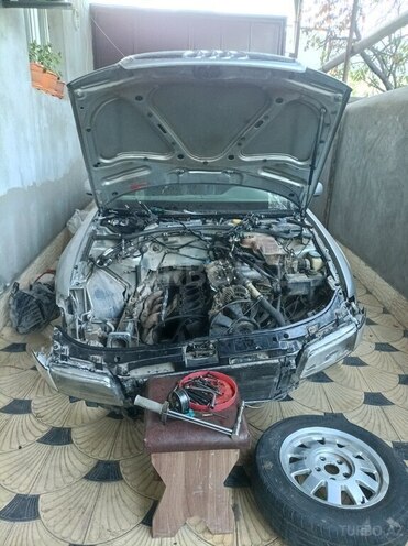 Audi A4 1998, 300,000 km - 1.8 l - Gəncə