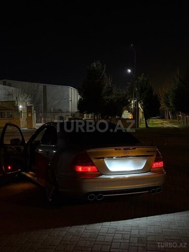 Mercedes E 320 2002, 352,000 km - 3.2 l - Sumqayıt
