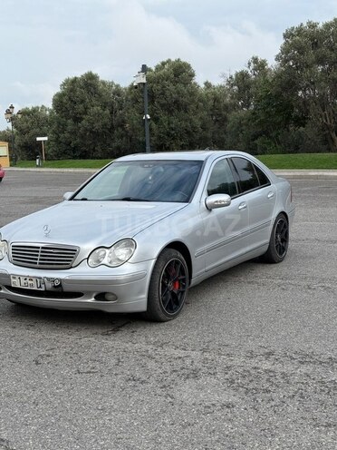 Mercedes C 240 2001, 320,000 km - 2.6 l - Bakı