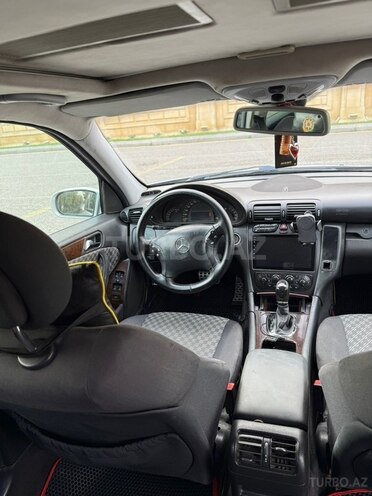 Mercedes C 240 2001, 320,000 km - 2.6 l - Bakı