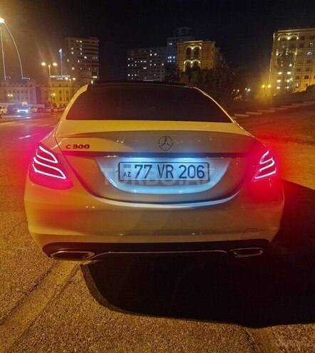 Mercedes C 300 2016, 205,100 km - 2.0 л - Bakı