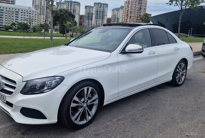 Mercedes C 300 2016, 205,100 km - 2.0 л - Bakı