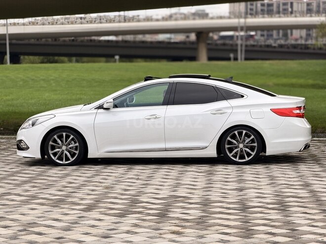 Hyundai Grandeur 2015, 173,400 km - 2.2 l - Bakı