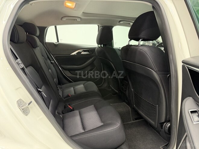 Infiniti Q30 2019, 57,100 km - 1.6 l - Bakı