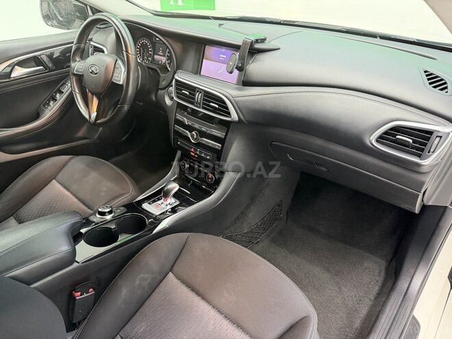 Infiniti Q30 2019, 57,100 km - 1.6 l - Bakı