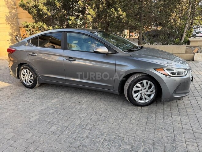 Hyundai Elantra 2017, 175,000 km - 2.0 л - Bakı
