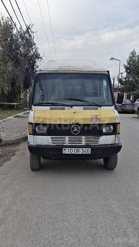 Mercedes 208 D 1992, 356,984 km - 2.3 l - Bakı