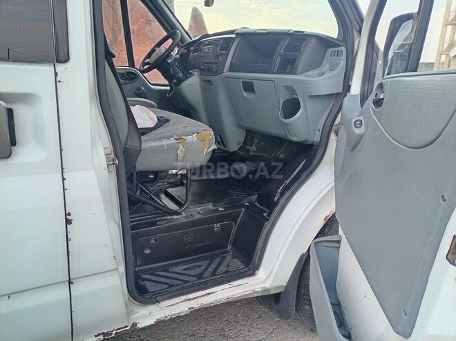 Ford Transit 2007, 350,000 km - 2.4 l - Quba