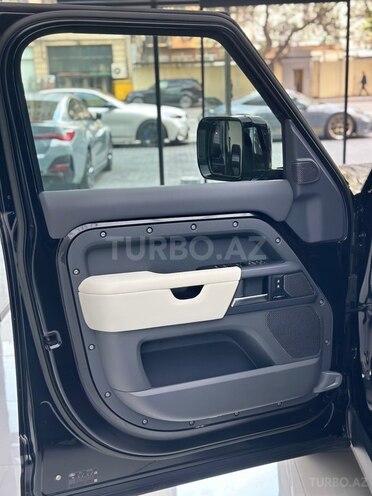 Land Rover Defender 2022, 91,350 km - 3.0 л - Bakı