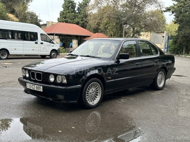 BMW 520 1990, 300,000 km - 2.0 l - Bakı