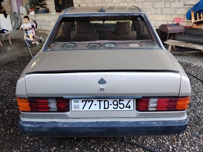 Mercedes 190 1990, 270,536 km - 2.0 л - Xaçmaz