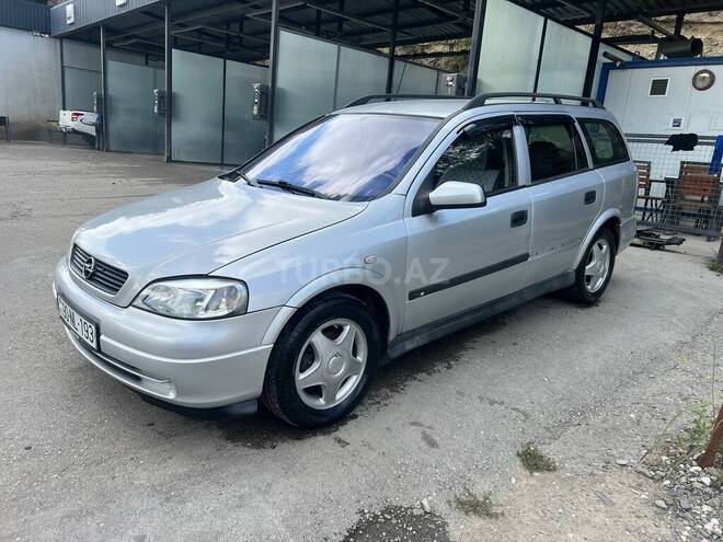 Opel Astra 1999, 260,000 km - 1.6 l - Qusar