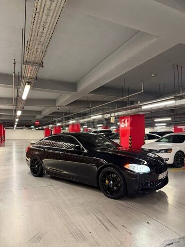 BMW 528 2013, 317,000 km - 2.0 l - Gəncə