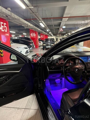 BMW 528 2013, 317,000 km - 2.0 l - Gəncə