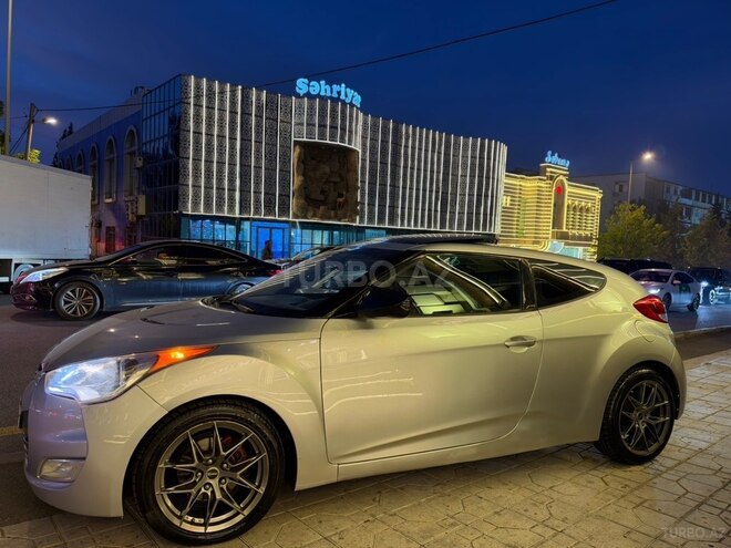 Hyundai Veloster 2012, 180,000 km - 1.6 л - Bakı