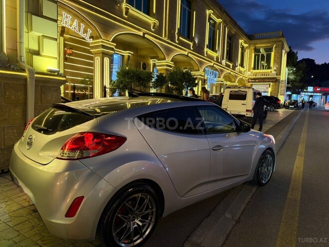 Hyundai Veloster 2012, 180,000 km - 1.6 л - Bakı