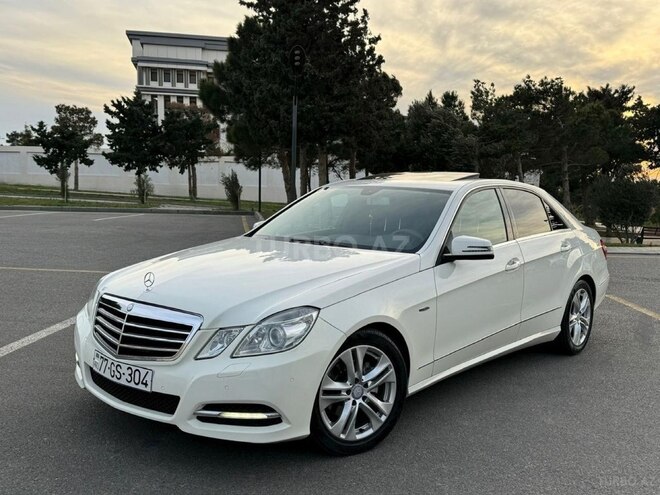 Mercedes E 220 2010, 246,000 km - 2.1 l - Bakı