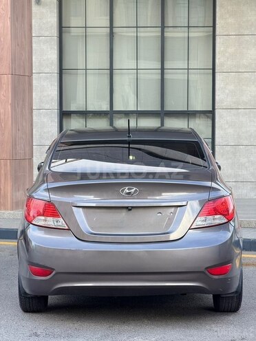 Hyundai Accent 2011, 315,234 km - 1.4 л - Sumqayıt
