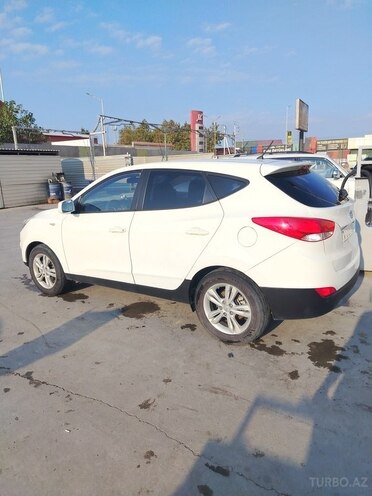 Hyundai Tucson 2009, 291,000 km - 2.0 l - Sumqayıt