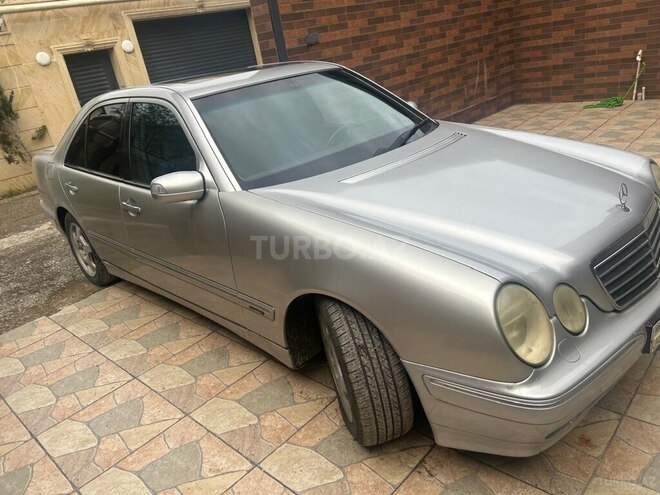 Mercedes E 270 2001, 670,000 km - 2.7 l - Bakı