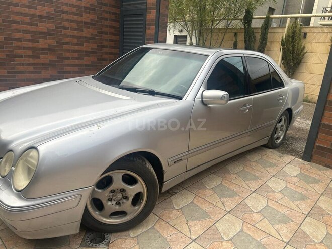 Mercedes E 270 2001, 670,000 km - 2.7 l - Bakı