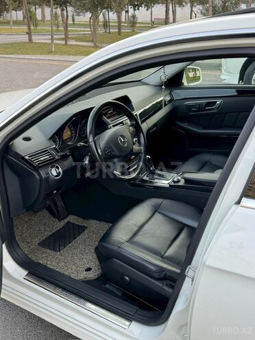Mercedes E 220 2010, 246,000 km - 2.1 l - Bakı
