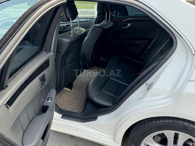 Mercedes E 220 2010, 246,000 km - 2.1 l - Bakı