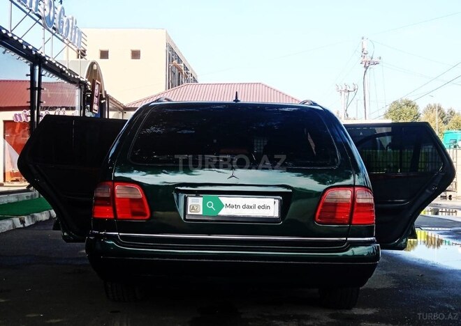 Mercedes E 240 1999, 365,000 km - 2.4 л - Bakı