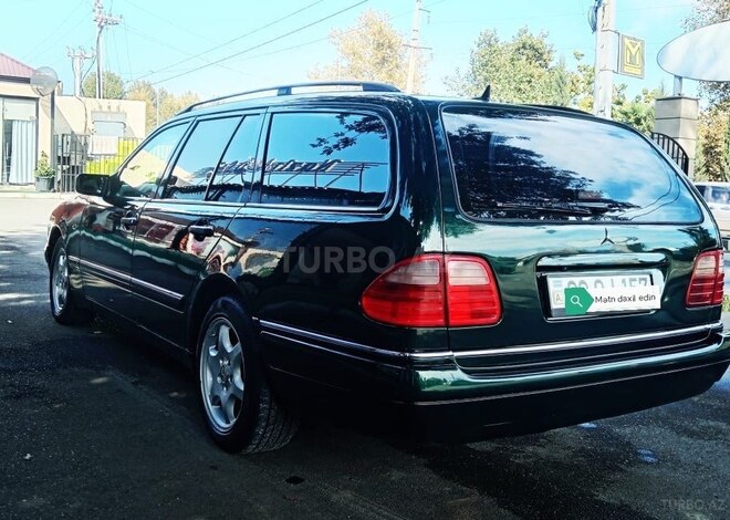 Mercedes E 240 1999, 365,000 km - 2.4 л - Bakı