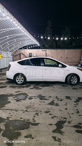 Toyota Prius 2009, 727,940 km - 1.5 l - Bərdə