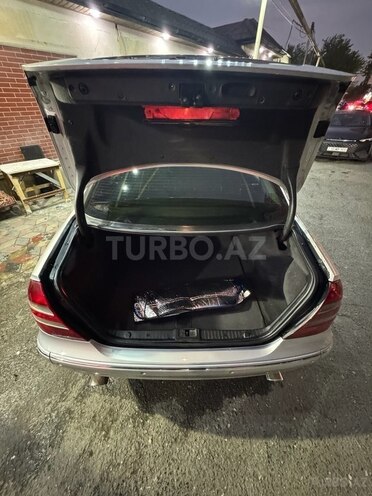 Mercedes E 270 2003, 251,675 km - 2.7 л - Bakı