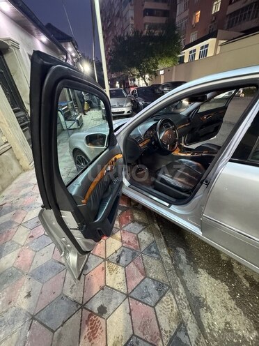Mercedes E 270 2003, 251,675 km - 2.7 л - Bakı