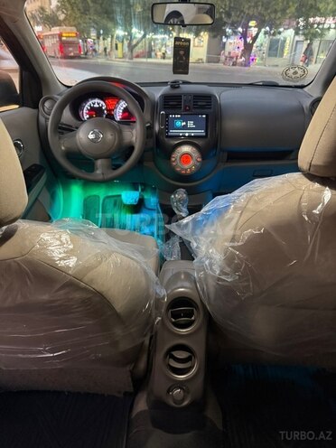 Nissan Sunny 2015, 184,500 km - 1.5 l - Bakı